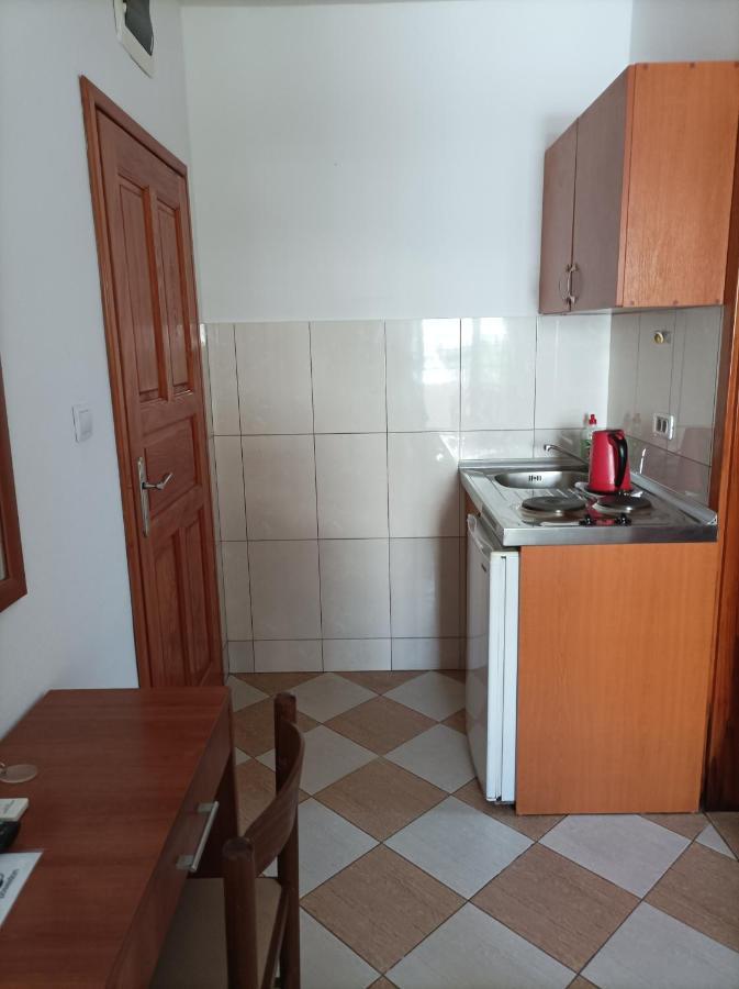 Apartmani Bastrica Budva Eksteriør bilde