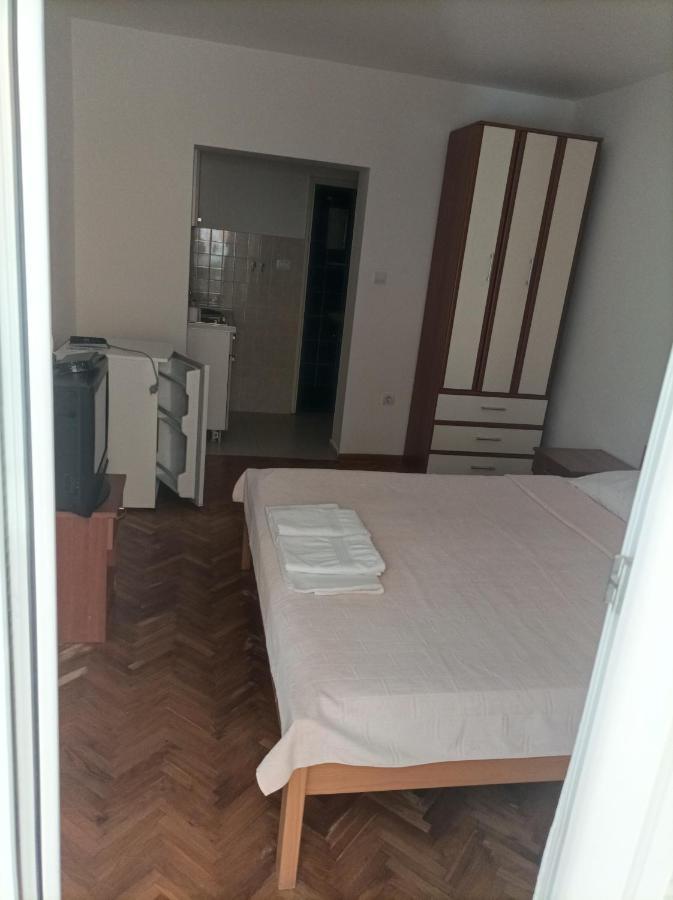 Apartmani Bastrica Budva Eksteriør bilde