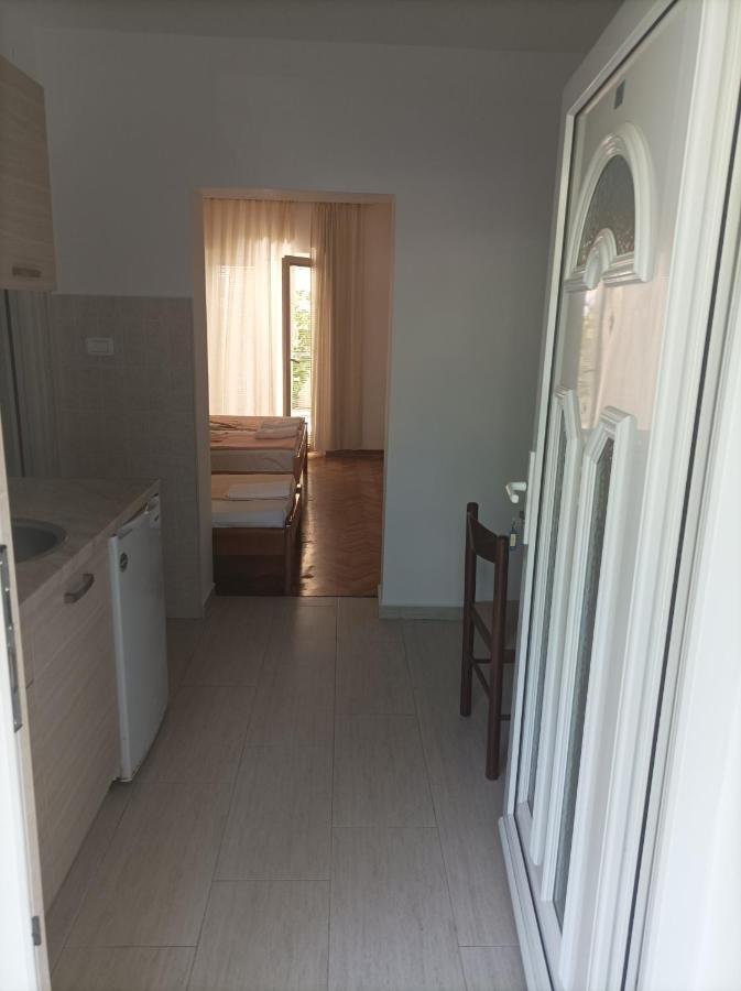 Apartmani Bastrica Budva Eksteriør bilde